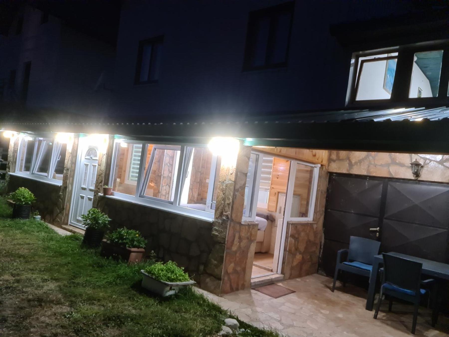 Apartments And Rooms Gold Žabljak Exterior foto